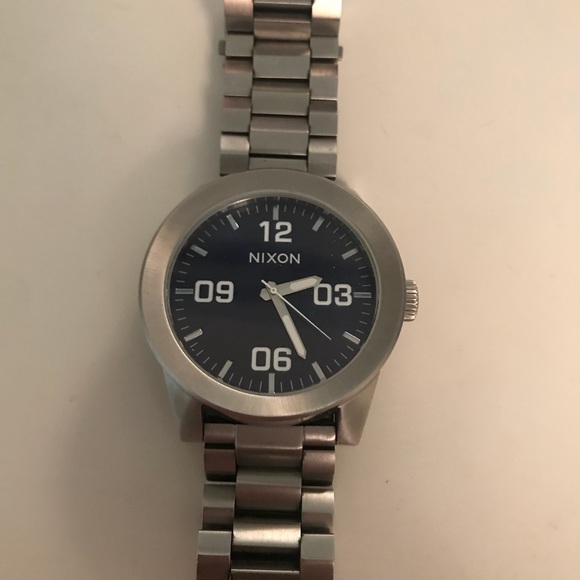 Nixon corporal watch - Picture 1 of 4